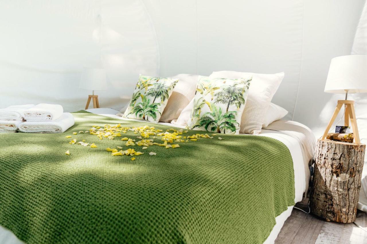 Somn'En Bulle Hotel Нажак Екстериор снимка